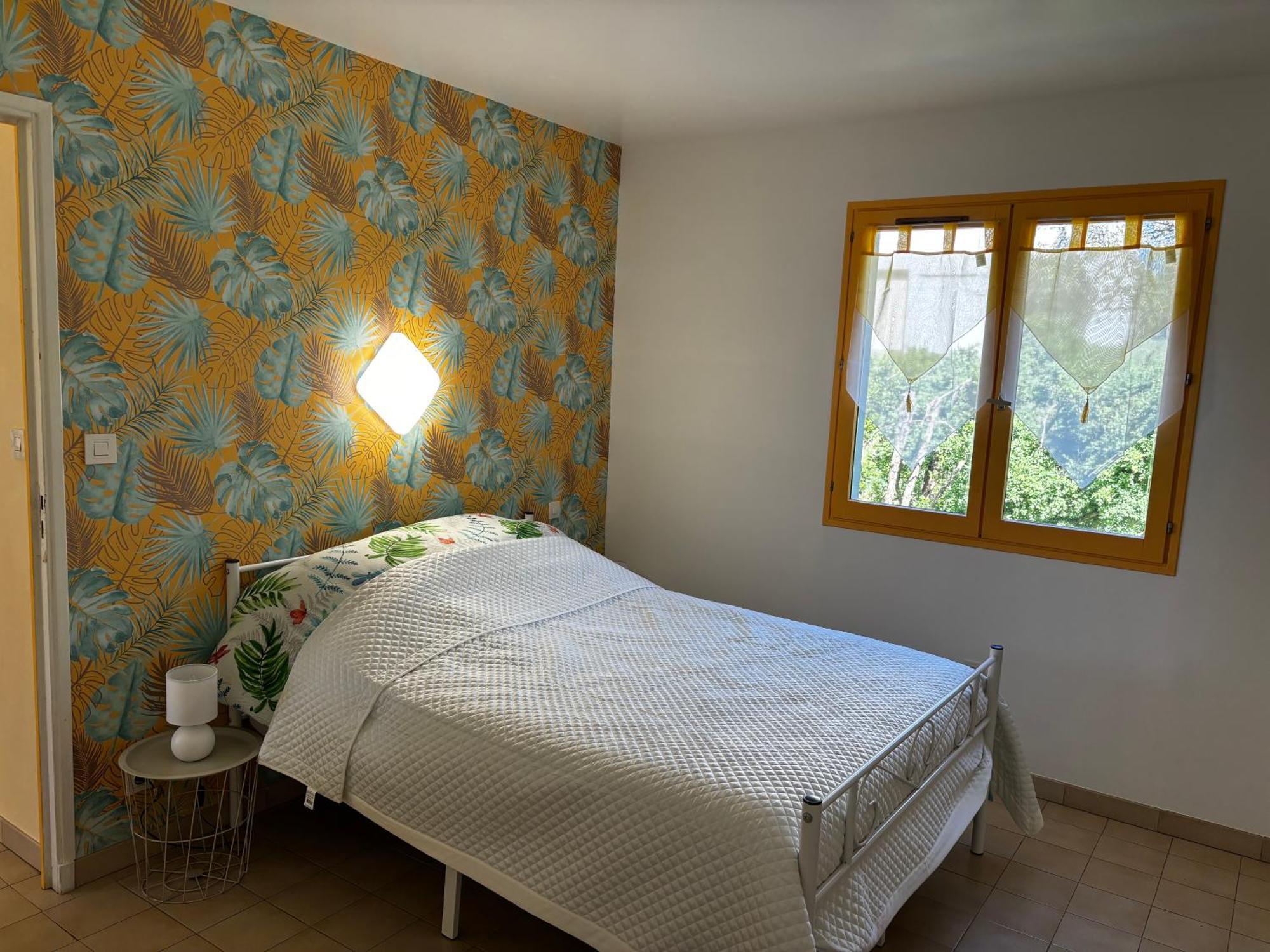 Hotel Les Persedes Lavilledieu  Eksteriør billede